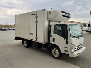2017 ISUZU NPR HD